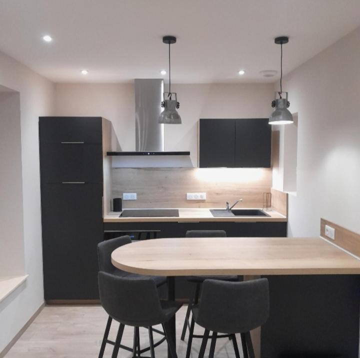 Calme Apartment *